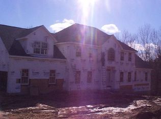 LOT 10 Charter Rdg, Newtown, CT 06470