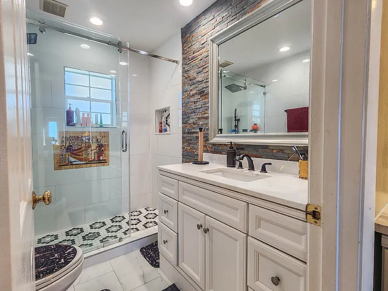 44 Sea Vista Dr — Photo 27