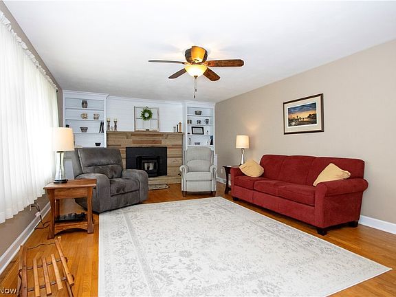 2nd image of 2981 S Firestone Rd