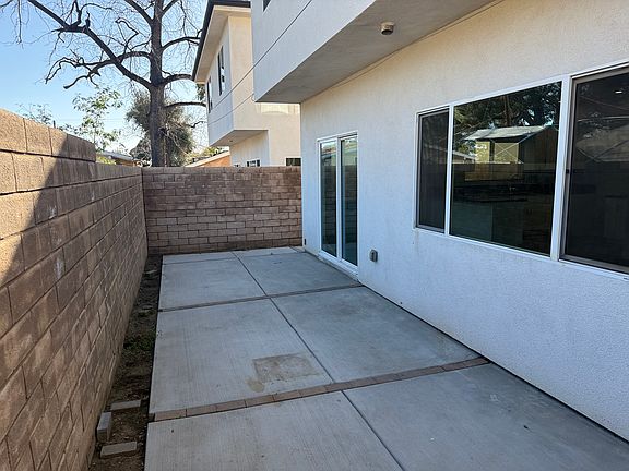 5th image of 12662 Bradley Ave