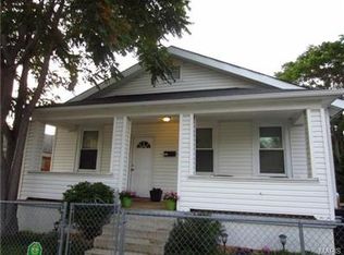 131 W Cartwright Ave, Saint Louis, MO