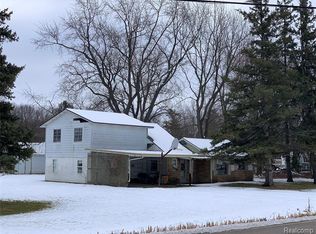 3508 N Belsay Rd, Flint, MI 48506