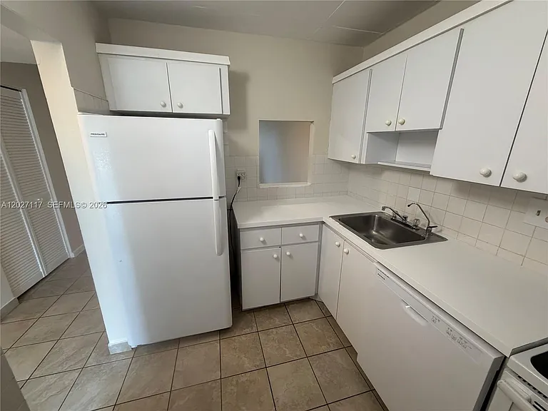 220 SW 9th Ave #219 — Photo 11
