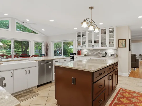 11057 Powder Horn Dr, Rockville, MD 20854