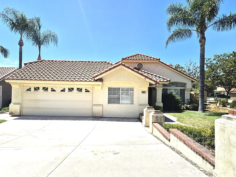 9985 Orange St — Photo 2