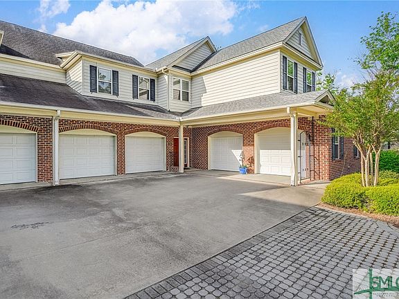 2nd image of 904 River Oaks Drive