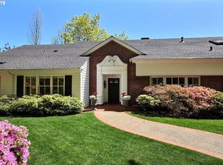 4303 SW Fairview Circus, Portland, OR 97221