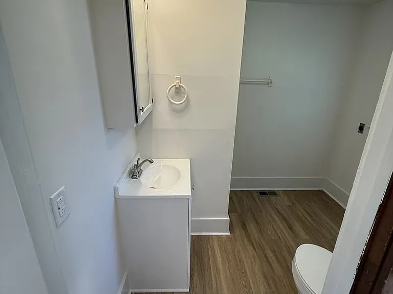 336 W Front St — Photo 18