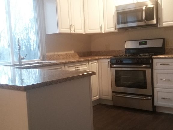 2nd image of 474 Tammery Dr