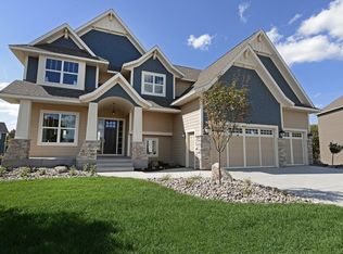 5955 Black Oaks Ln N, Plymouth, MN 55446