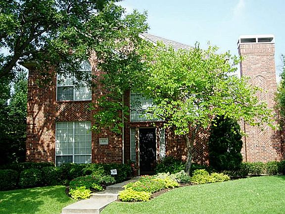 2nd image of 531 Beverly Dr