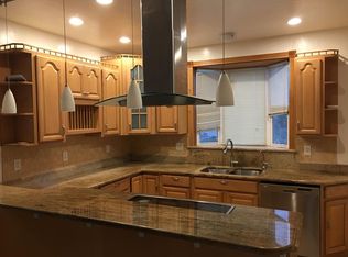 210 School St, Stoughton, MA 02072