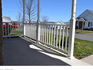 33 Quail Hollow Close, Vernon, CT 06066 | Zillow