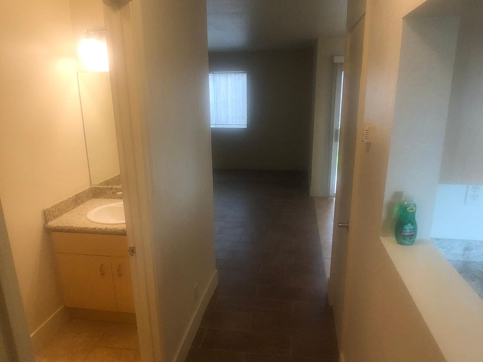 1st image of 10640 McDougall St