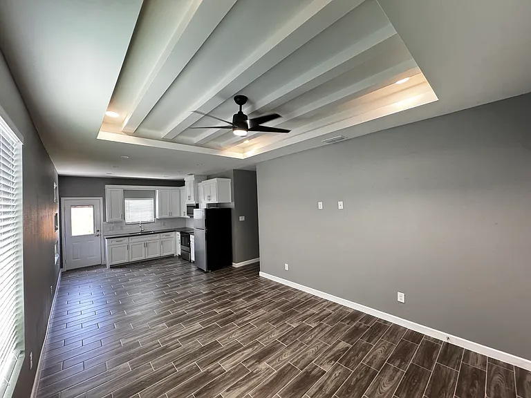 3704 Ventura Ave #3 — Photo 12