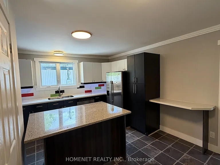57 Howard Rd — Photo 3