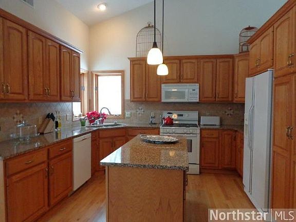 3rd image of 2691 Viebrock Dr