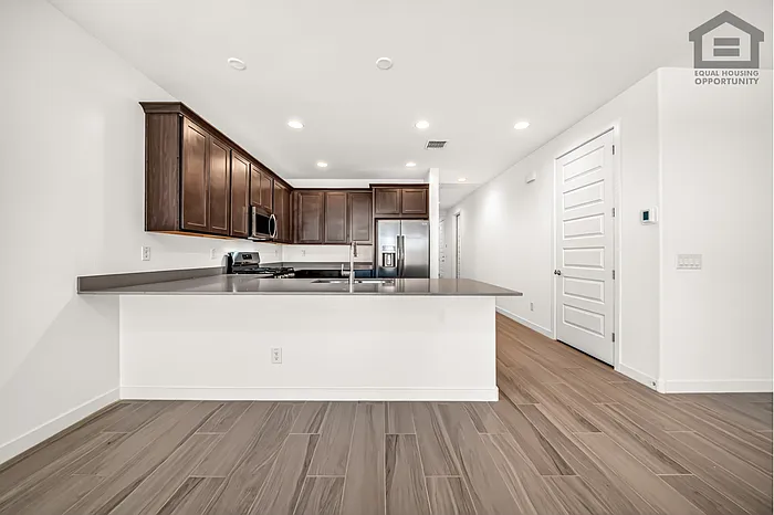 9828 W Mulberry Dr — Photo 19