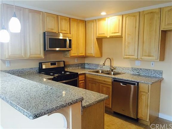 3rd image of 3721 Laurita Ave