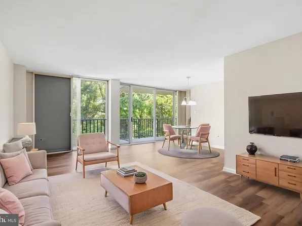 4600 S Four Mile Run Dr APT 225, Arlington, VA 22204