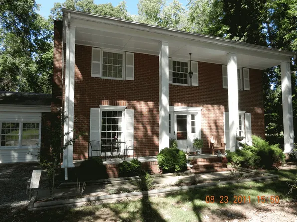 110 Plantation Dr, Williamsburg, VA 23185