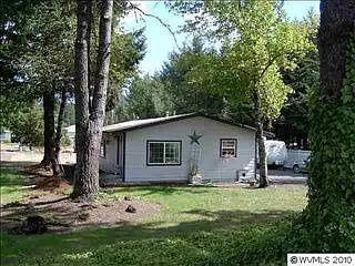 1442 5th St photo 1