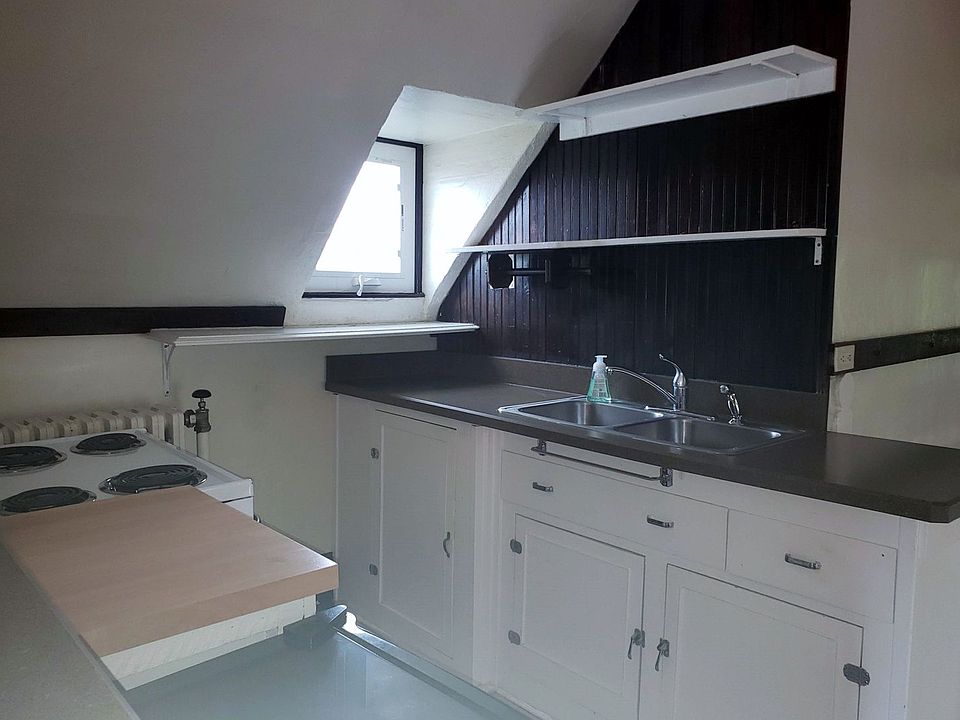 Granger Apartments 104 N East St Livingston MT Zillow