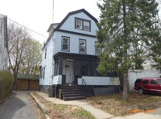1049 18th Ave, Newark, NJ 07103