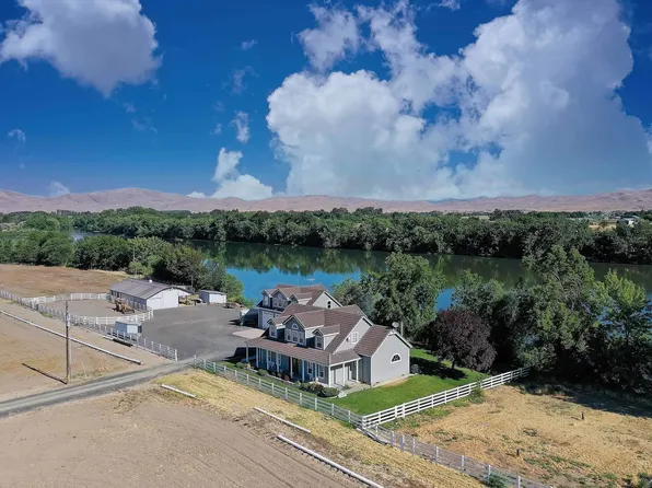 490 Ripple Rd, Ontario, OR 97914