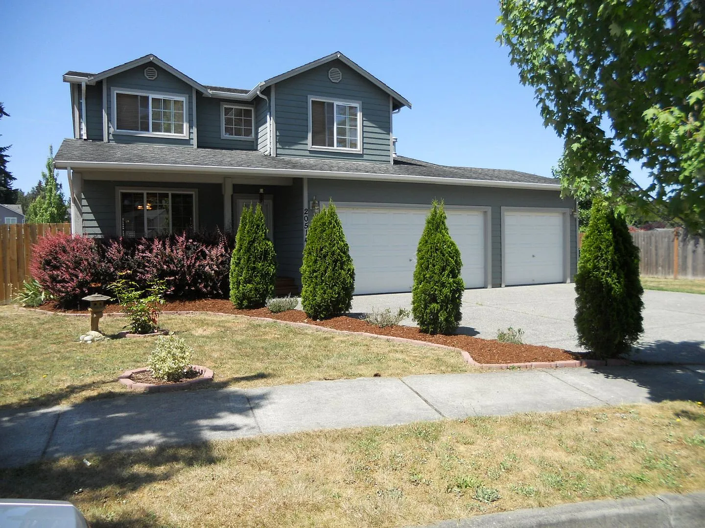 Charming Arlington Home with Spacious 3-Car Garage — Photo 1
