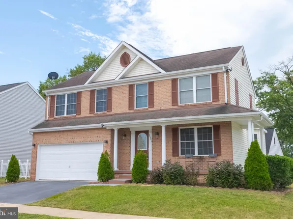 2601 Luiss Deane Dr, Parkville, MD 21234