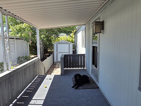 2nd image of 13640 SE Highway 212 Unit 123