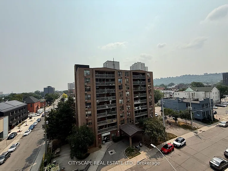 212 King William St #603 — Photo 23