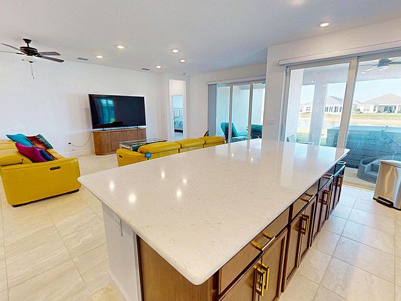 5th image of 9876 SW Santini Road