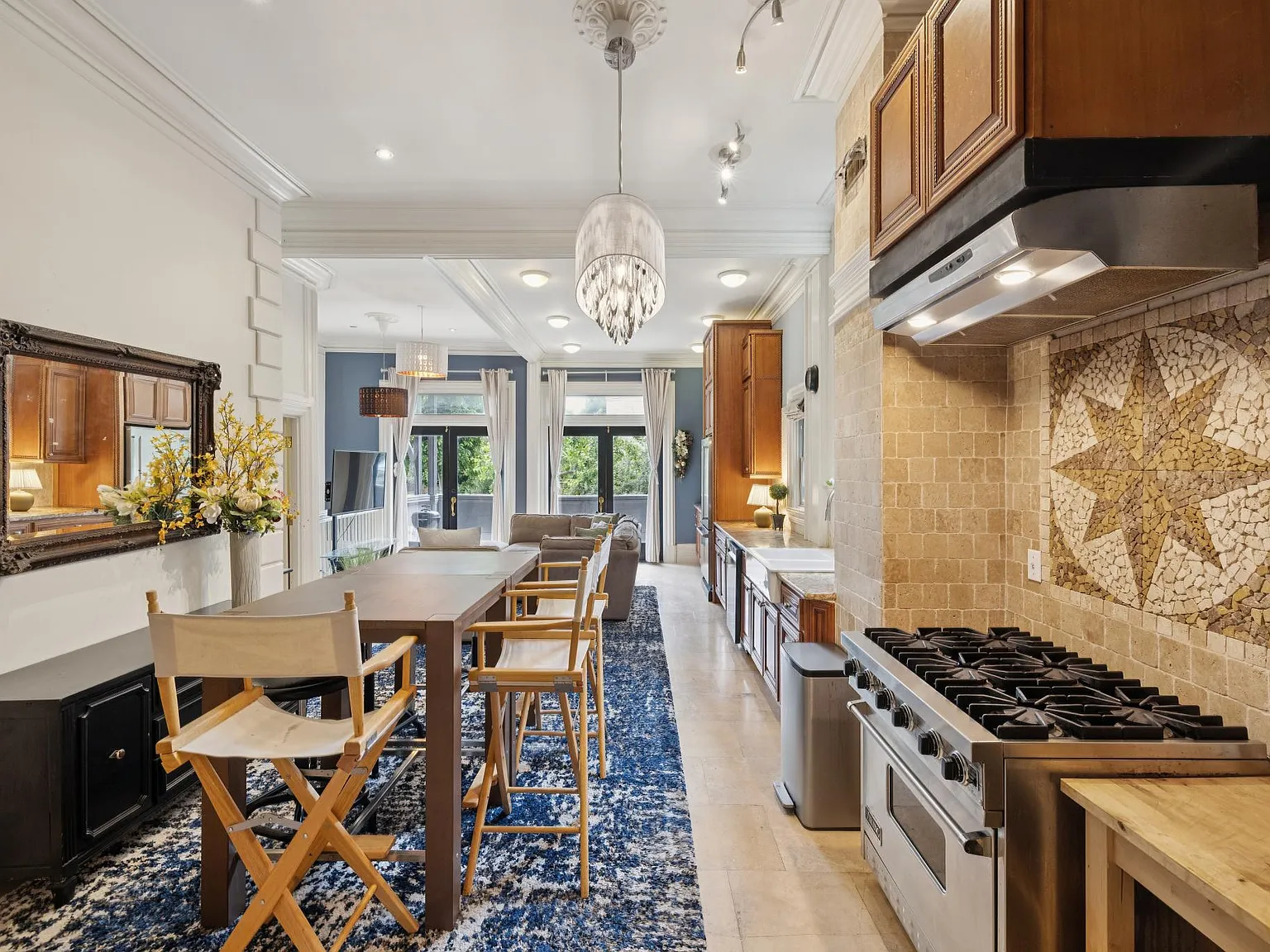 6 bed, 3000 sqft, $15,795 — Photo 1