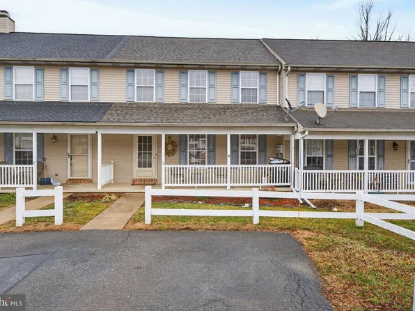 10 Cold Stream Dr, Lancaster, PA 17603