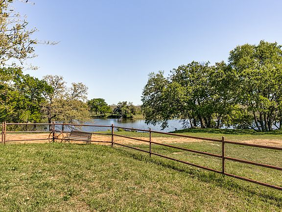 3rd image of 7200 Redbird Ln W