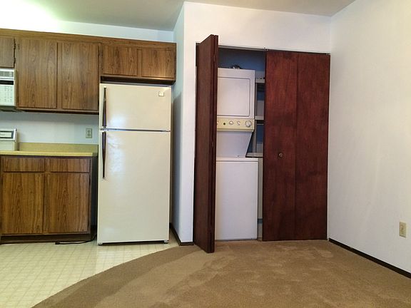 3rd image of 1680 S 115th Ct APT 7