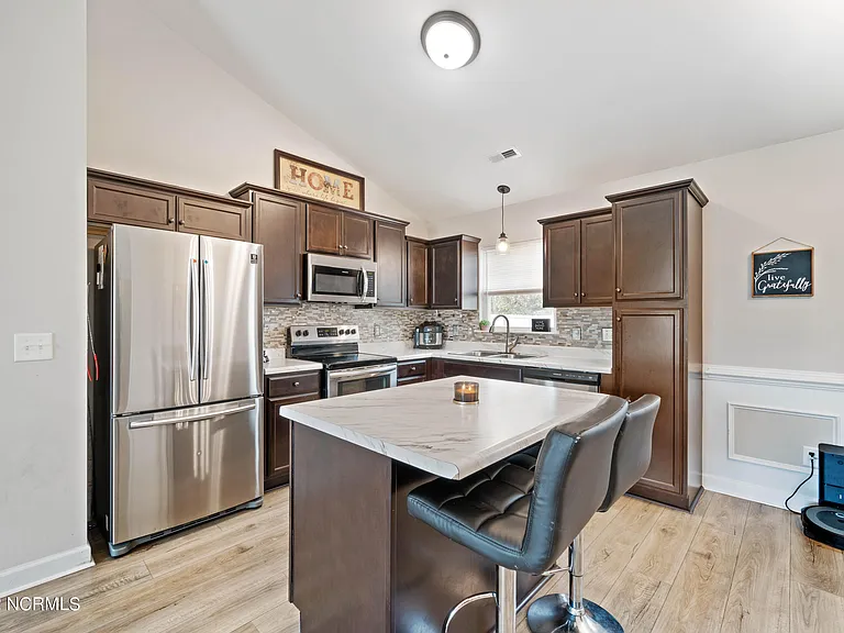 206 Bodmin Ct — Photo 11