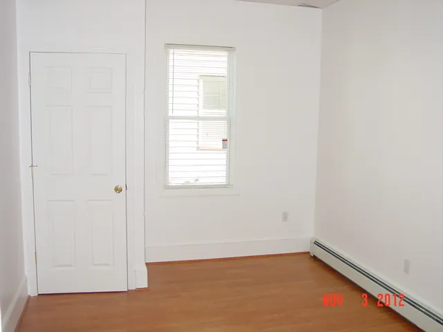 545 Revere St #2R — Photo 3