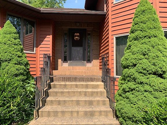 5th image of 141 White Oak Dr