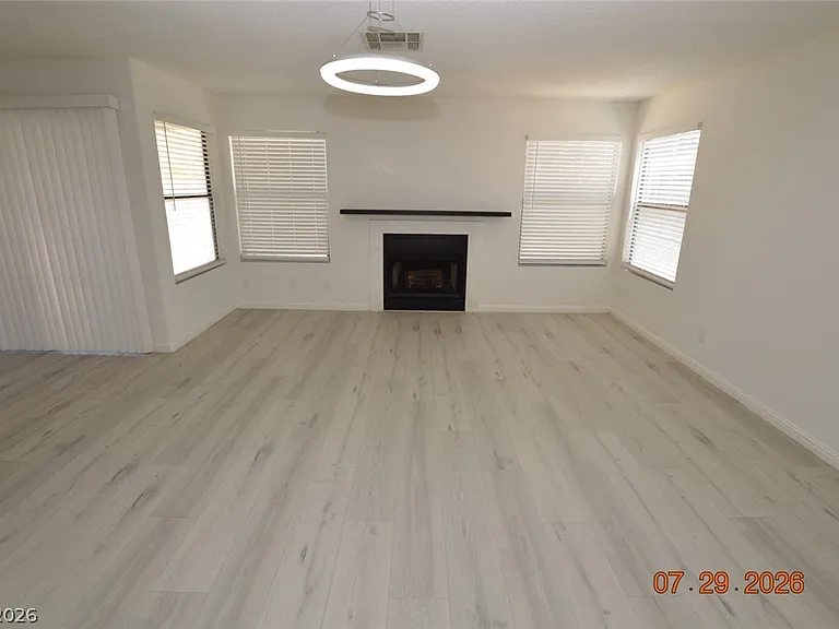 2836 Swallow Point Cir — Photo 3