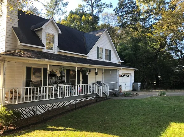 512 Fieldwood Dr NW, Adairsville, GA 30103