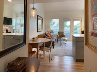 1905 42nd Ave E APT 5, Seattle, WA 98112