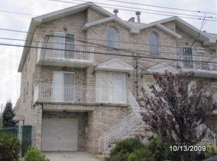 2590 Miles Ave, Bronx, NY 10465