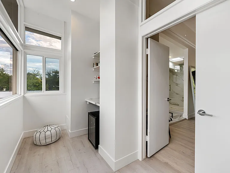 17042 Lisette St — Photo 17