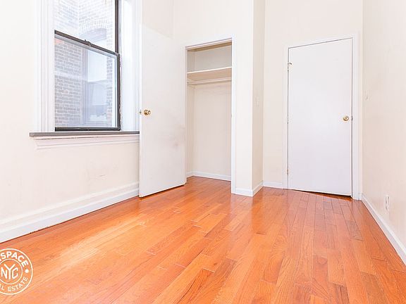 4th image of 781 Franklin Ave #4B
