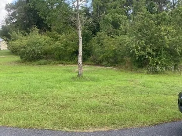 8181 W Barry Ct #15, Homosassa, FL 34446