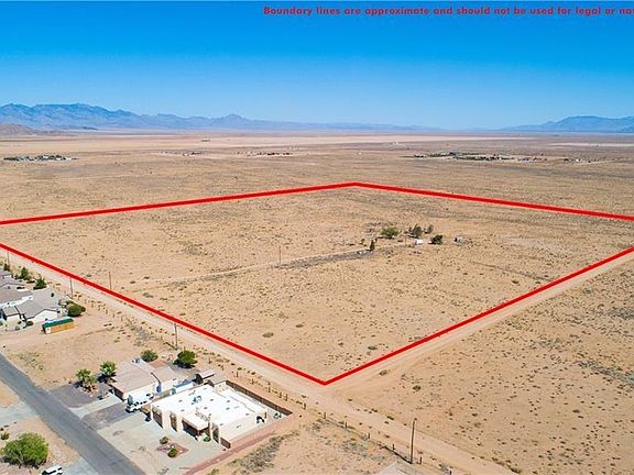 4th image of 7061 E California Dr