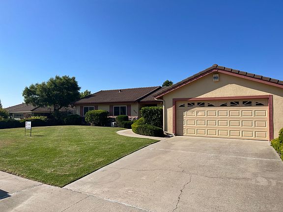 2nd image of 1025 Briarcliff Dr